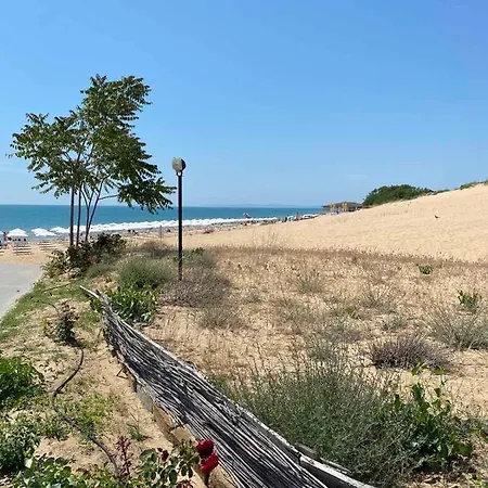 Em Kristal Apartment