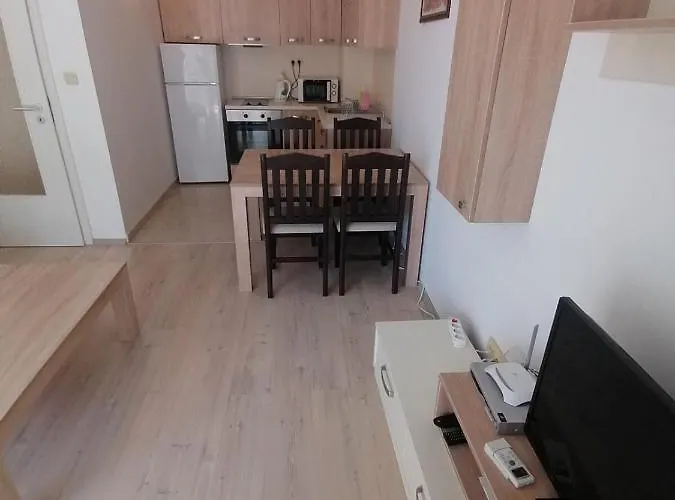 Em Kristal Apartment *