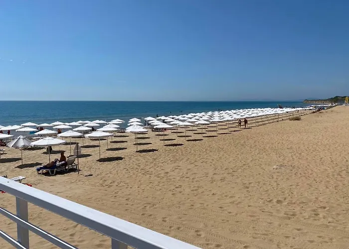 Em Kristal Apartment