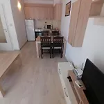 Em Kristal Apartament *