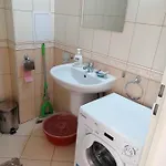 Apartament Em Kristal *