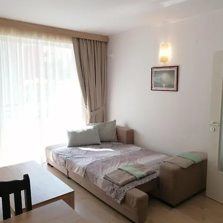 Em Kristal Apartamento