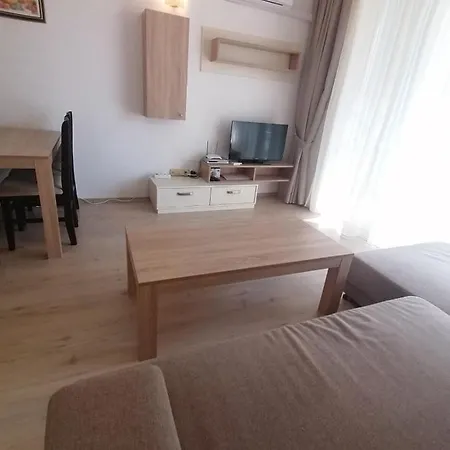 Apartment Em Kristal *