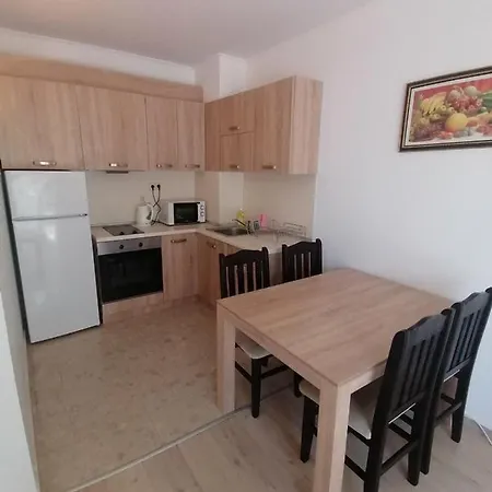 Apartment Em Kristal Nesebar