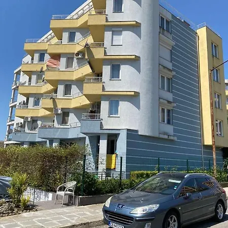 Apartment Em Kristal *