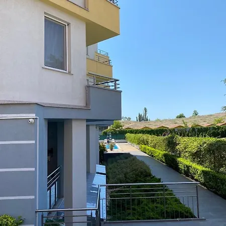Apartment Em Kristal *